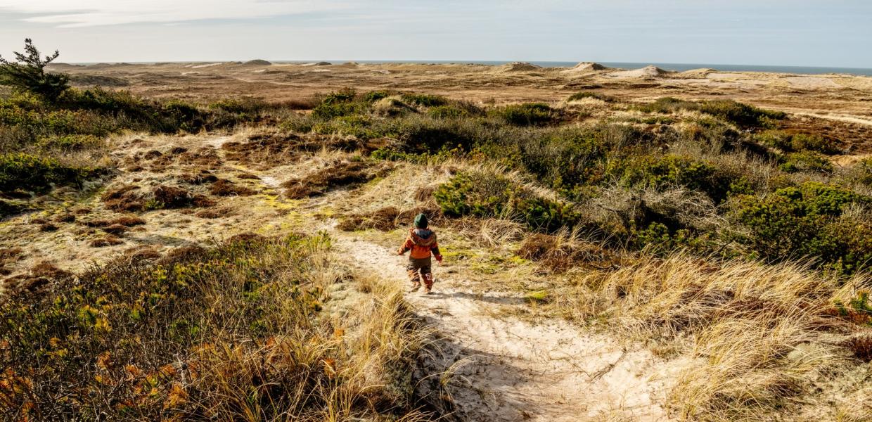 Dreng i Klitmøller_vinter_efterår